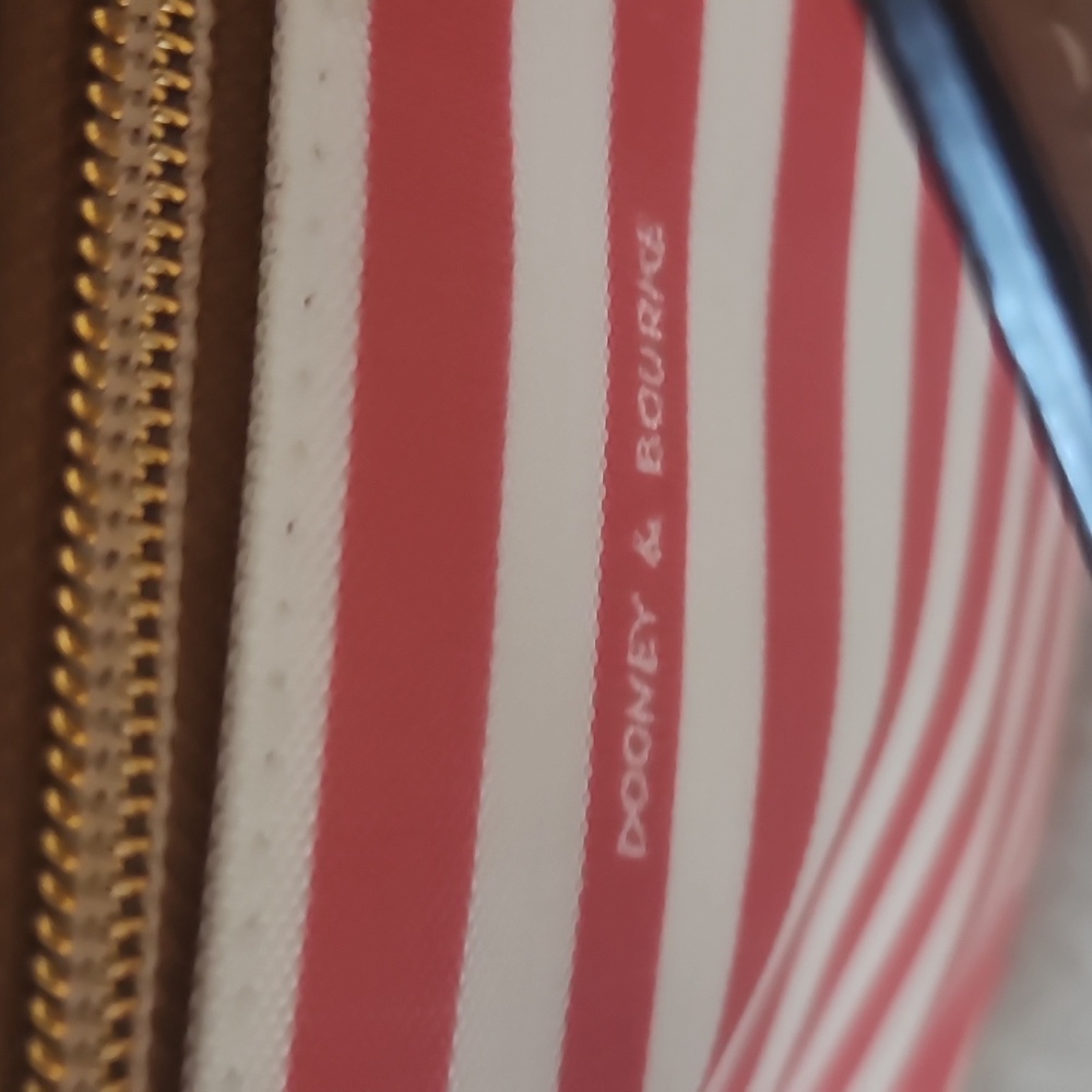 ☆SALE ☆ Dooney & Bourke Sullivan Crossbody Pouchette Adj Crossbody Bag - Picture 6 of 16